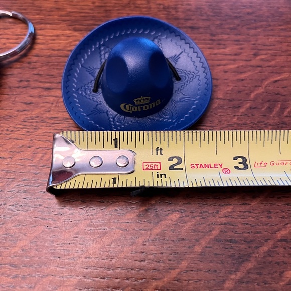 🍺 Group of beer bottle openers/ beer key rings 🍺 - Picture 10 of 11